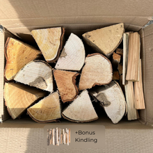 Load image into Gallery viewer, Kiln Dried Oak Logs + 10 Pieces of Kindling
